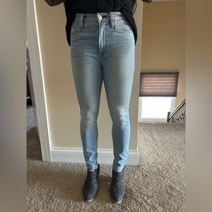 Hudson Jeans. Gently Worn, light wash color. Great condition.